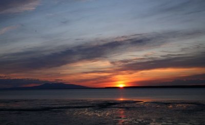 Sunset_LynAry_24May2009_ 014b_SleepingLadySunsetSummerI.JPG