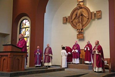 OLG_AKPriestConvocation_09Mar2010_ 020.JPG