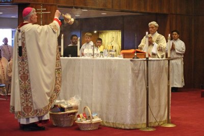 Cathedral_ChrismMass_30Mar2010_ 086.JPG