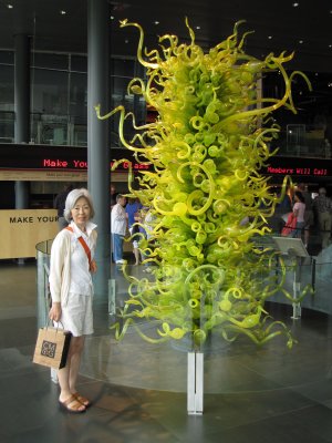 Dale Chihuly
American, born 1941
Fern Green Tower
2000
Blown glass, steel structure
Corning Museum of Glass
Corning, New York