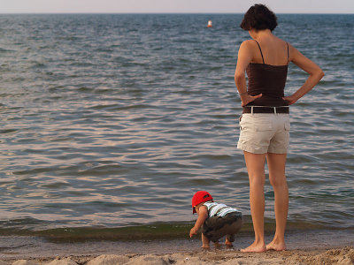 Nico disfrutando la playa