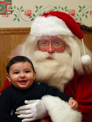 Primera foto con Papa Noel