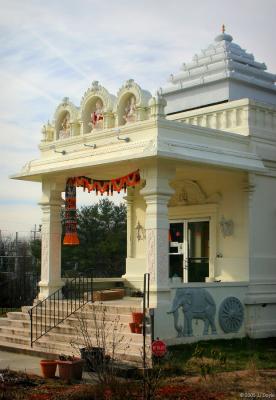Hockessing Hindu Temple1 pc.jpg