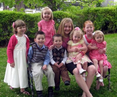 The cousins: Astrid, Ethan, Aniston, Boston, Kylee, Jade, Megan (Liz's sister), Tylar