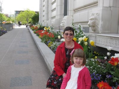 On the way to lunch: Clair, Annie (distance), Patti & Astrid