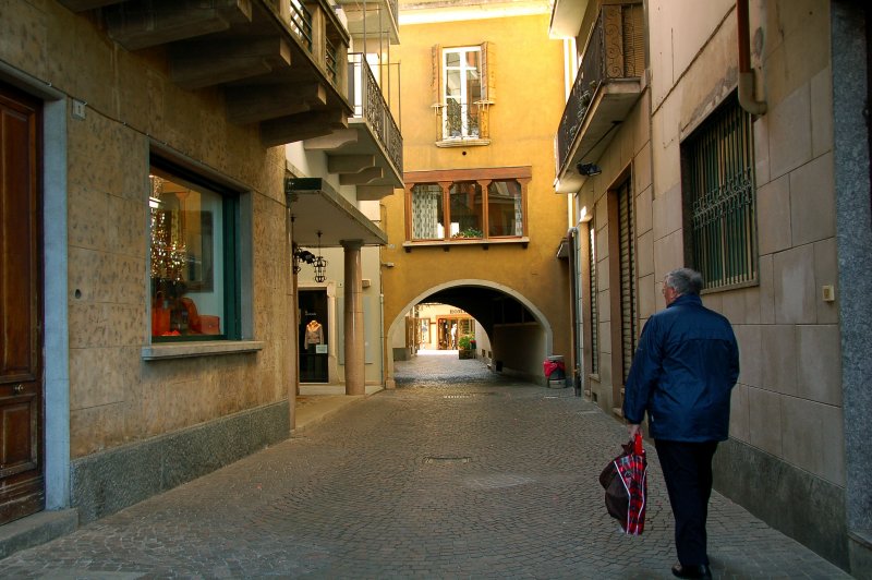 Street scene Stresa