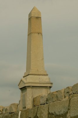 Monument on the pier.jpg