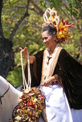 Niihau Princess, Pau Rider representing Niihau
