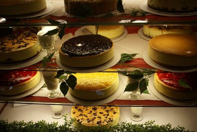 Cheesecake at Lanskys