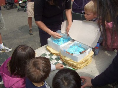 Wow! blue frosting