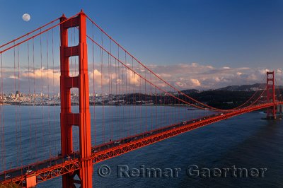 232 Golden Gate Moon 3.jpg