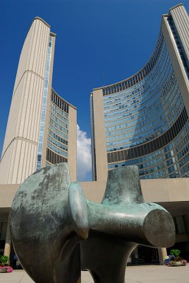 95 Toronto City Hall Archer.jpg