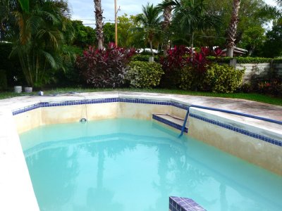 Pool drained more .jpg