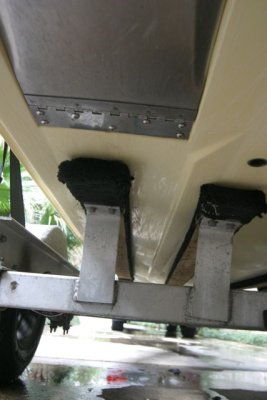 Trim tabs and usual oyster scratches on hull