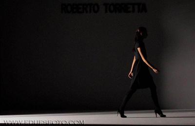 g3/48/30948/3/56188496.RobertoTorreta1Medium.jpg