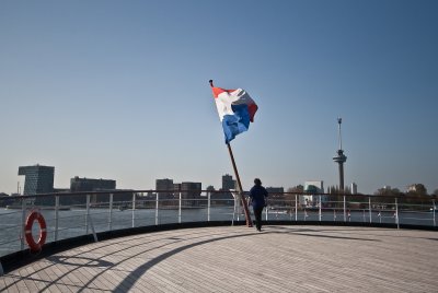 Ship's flag and Euromast