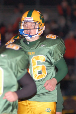 2007-10-23_125 Ashwaubenon vs Kaukauna.jpg