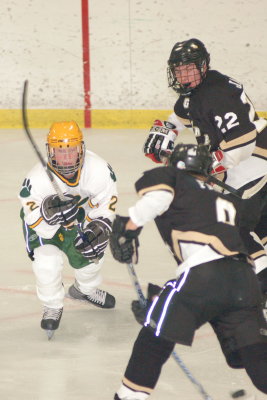 2007-11-20_076 Jaguars vs GB United Ice Hockey.jpg