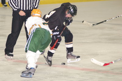 2007-11-20_115 Jaguars vs GB United Ice Hockey.jpg