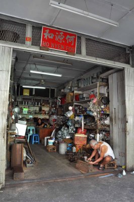 4219 Kuching