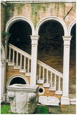 Palazzo Cantarini del Bovolo, Venise 2004