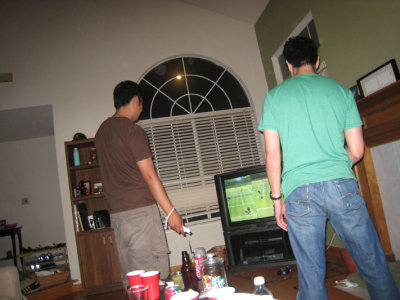 wii tennis @ 4:10 am