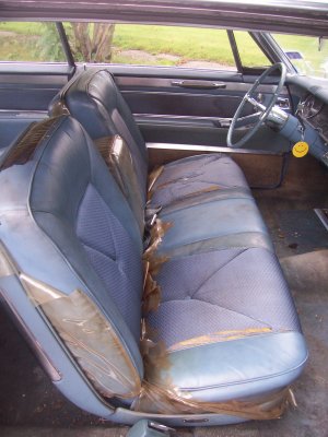 caddycouch004.jpg