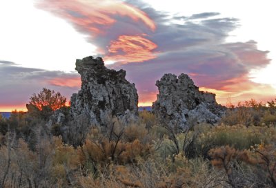 Unusual sunrise-sky and tufas!