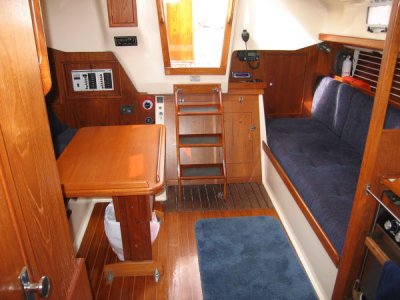 salon from fwd cabin