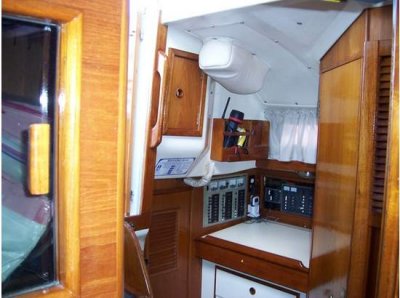 nav. station - port aft