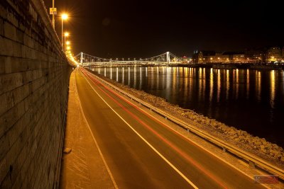 Erzsbet hd ( Elizabeth Bridge ) - Budapest, Hungary  - IMG_12407.jpg