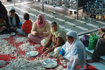 amritsar52-golden temple kitchen