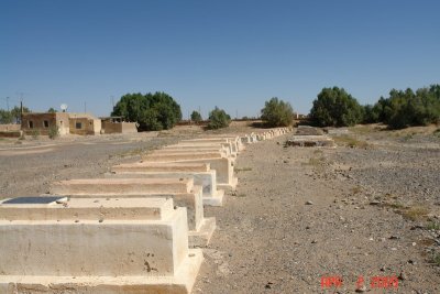 sahara71 cemetery.JPG