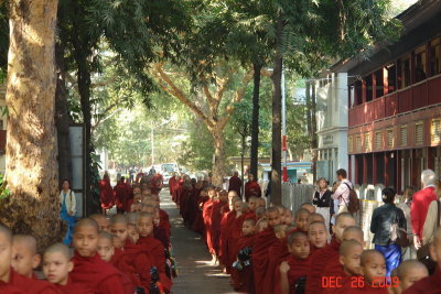 mandalay19 feeding the monks.JPG