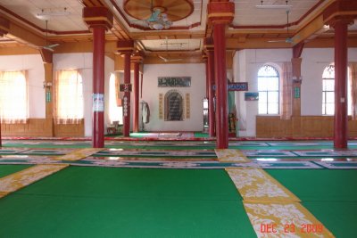 dali and minority people20 mosque.JPG