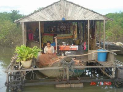 cambodia river people046.JPG