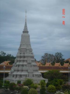 cambodia phnom penh royal palace