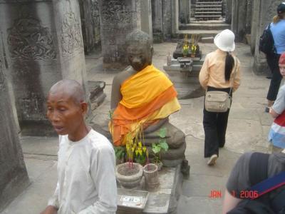 cambodia angkor temples and siem reap054.JPG