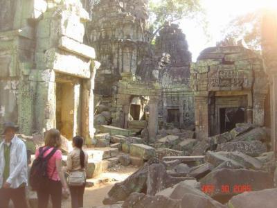 cambodia angkor temples016.JPG