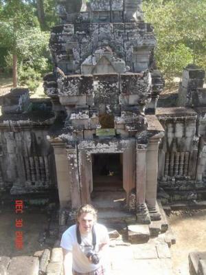 cambodia angkor temples033.JPG