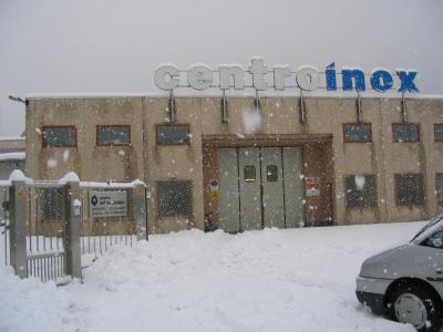 Nevicata dicembre 2005 centro inox Morbegno