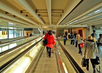 Red Coat in Zurich Airport.jpg