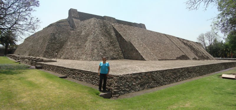 PIRAMIDE DE TENAYUCA (PANORAMICA)