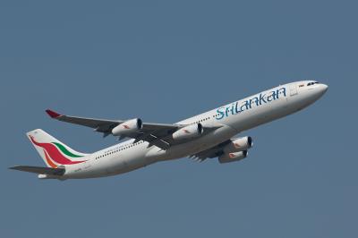 Airbus A340-300 Sri Lankan 4R-ADA