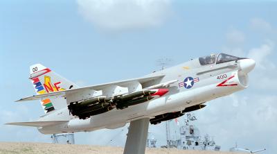 g3/49/599049/3/54080579.USSKid2.jpg