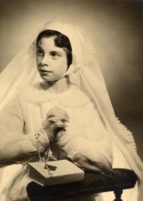 g3/49/599049/3/54297160.11mai1950Stegenevievedescarrires.jpg