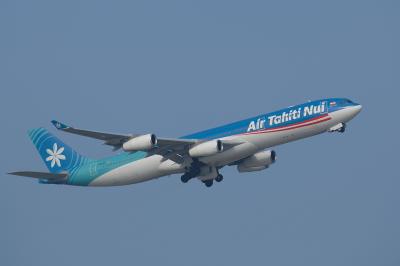 Airbus A340-300 Air Tahiti Nui F-OLOV