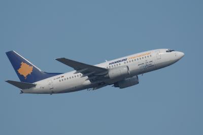 Boeing 737-700 Hamburg International D-AHIF