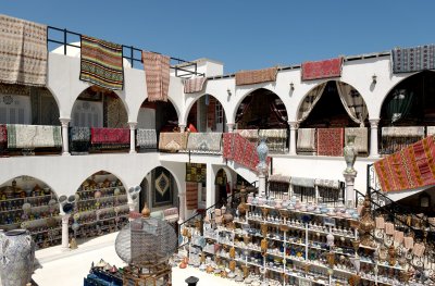 Visite dans les boutiques de Houmt Souk capitale de Djerba