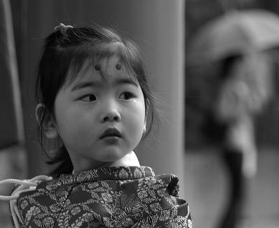 tear_bw.jpg
